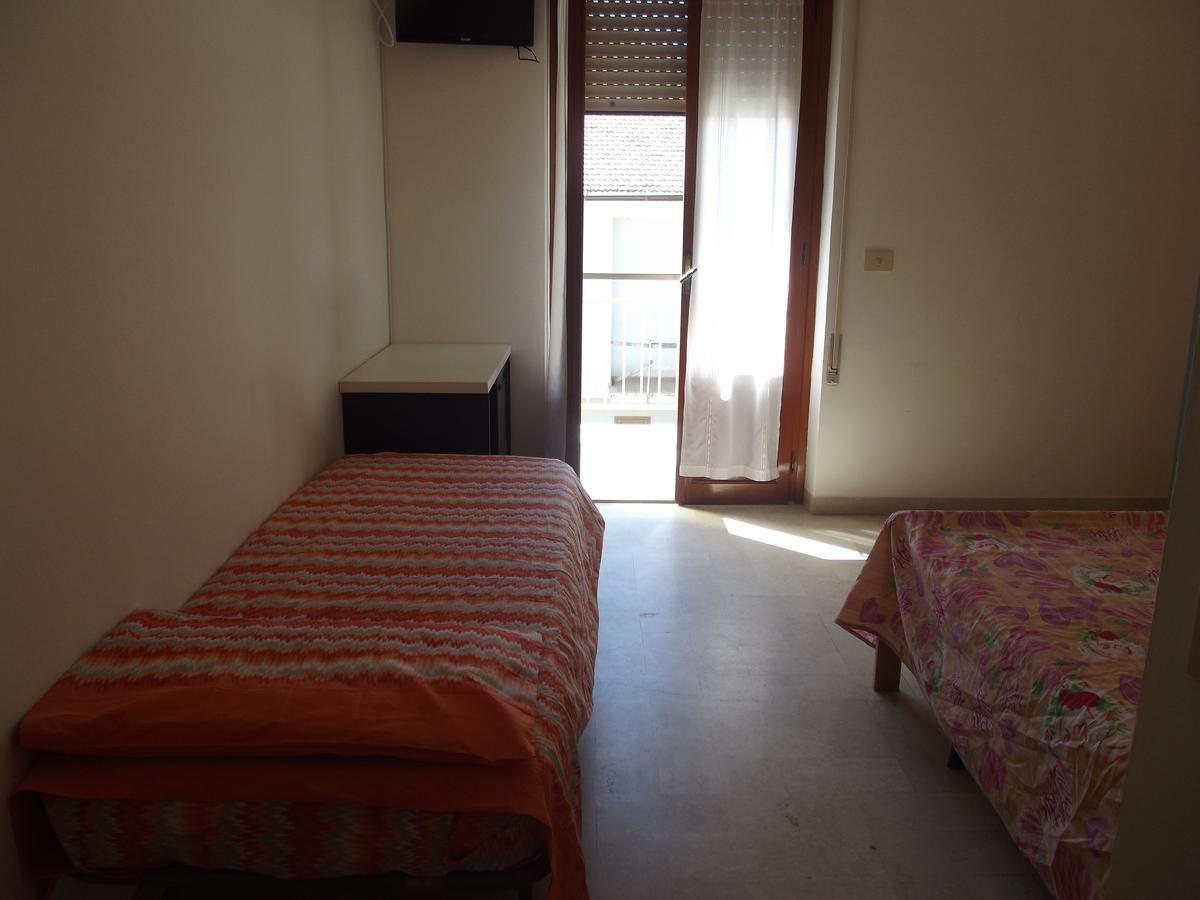 Hotel Sabbia D'Oro Pineto Ngoại thất bức ảnh
